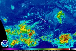 (Click to enlarge Image. Satellite imagery updated at 10 a.m. HST Sunday August 8, 2009. Image courtesy NOAA & the Natioinal Hurricane Center.)