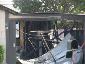 DSC08717 Two adults and two children were displaced by a Friday morning fire at a residence located across the street from the HFN gas station in the Kahului Industrial Area. Photo by Wendy Osher.