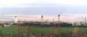 meco maalaea power plant photo by wendy osher