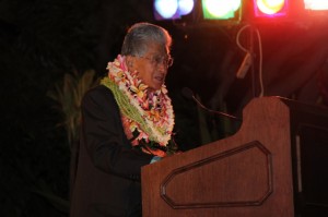 United States Senator Daniel K. Akaka thanks over 400 well-wishers for their continued support.
