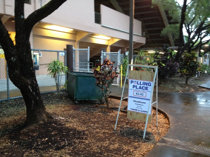 polling-place-election-big-island-tennis-stadium polling-place-election-big-island-tennis-stadium