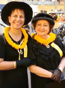 'Aha Hui Ka'ahumanu members Kehau Luuwai and Hulu Lindsey. Photo by Wendy Osher.