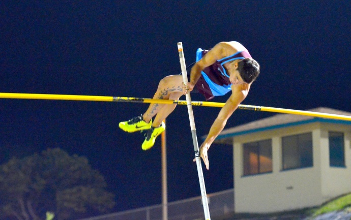 Baldwin High School's Tyler Feiteira en route to winning the boys pole vault in 13 feet, 3 inches Friday at the Satoki Yamamoto Track and Field Facility. Photo by Rodney S. Yap.
