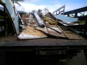 Parker Marine removing the pieces of the Best Revenge. Photos by DLNR Maui District Boating Office.