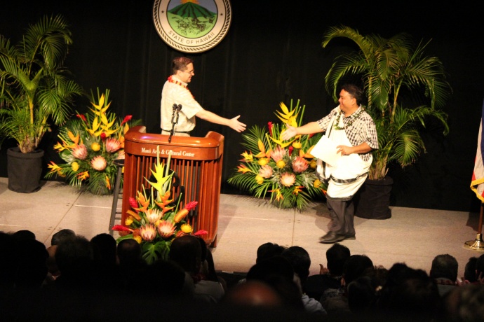 Keith Regan, Managing Director, County of Maui and UHMC Chancellor Lui Hokoana. Photo by Wendy Osher.
