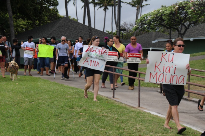A group of students and faculty with the Hawaiian Studies department at the University of Hawaiʻi Maui College staged a Walk Out for Mauna Kea event on Monday, April 13, in opposition to the Thirty Meter Telescope project on the Big Island of Hawaiʻi. Photo by Wendy Osher.