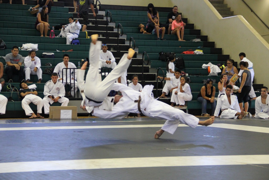 Aaron Yoshizu of Makawao Hongwanji throws Miyuki Patricio of Makawao Hongwanji using Ura Nage in the Nage No Kata Division 2. Photo credit: Cy Yoshizu.
