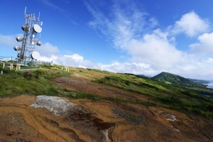 The Koko Head radio site, located on Oʻahu, is one of 15 tower sites that comprise the Anuenue digital microwave system throughout the Hawaiian Islands. Anuenue is a collaborative partnership with the U.S. Coast Guard and state of Hawaii that replaced the aging analog microwave with a digital data transport system to support official emergency communications requirements for state and federal agencies. (U.S. Coast Guard photo by Petty Officer 3rd Class Melissa E. McKenzie/Released)