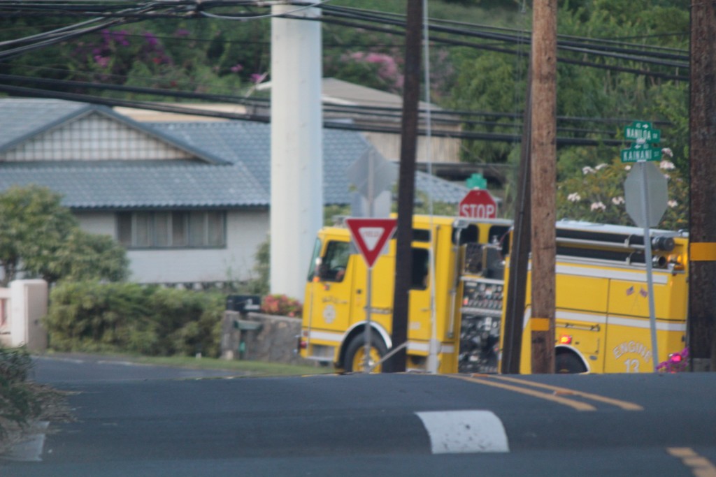 Wailuku House Fire - 10/29/15. Photo by Wendy Osher.