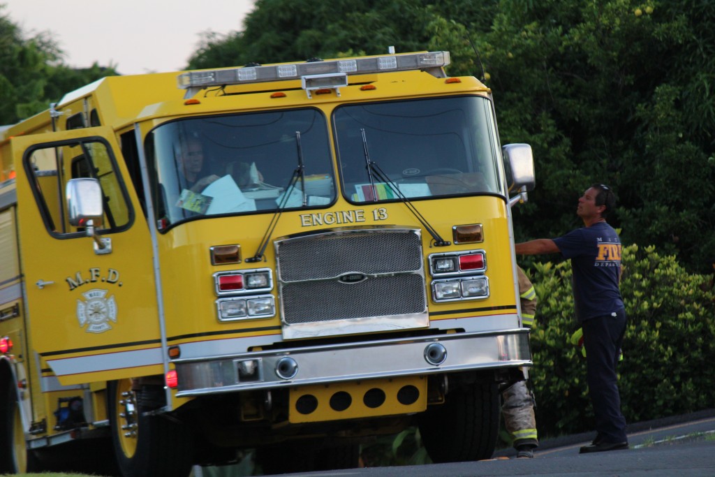 Wailuku House Fire - 10/29/15. Photo by Wendy Osher.