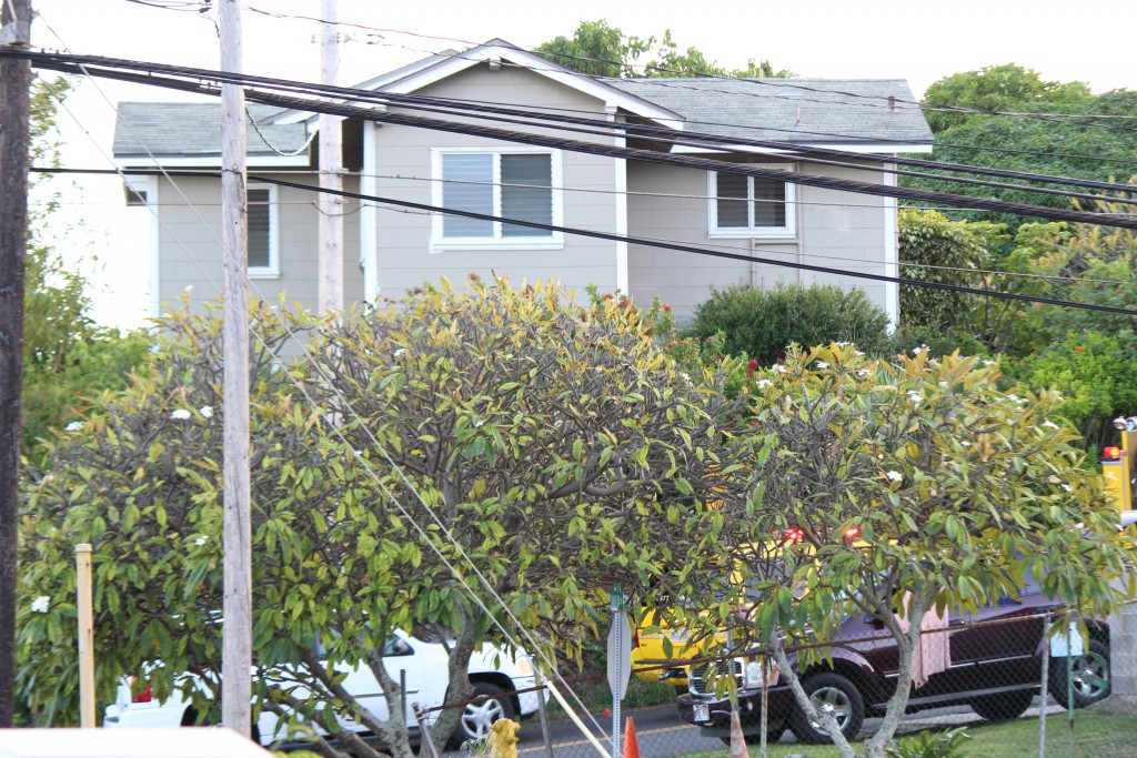 Wailuku House Fire - 10/29/15. Photo by Wendy Osher.