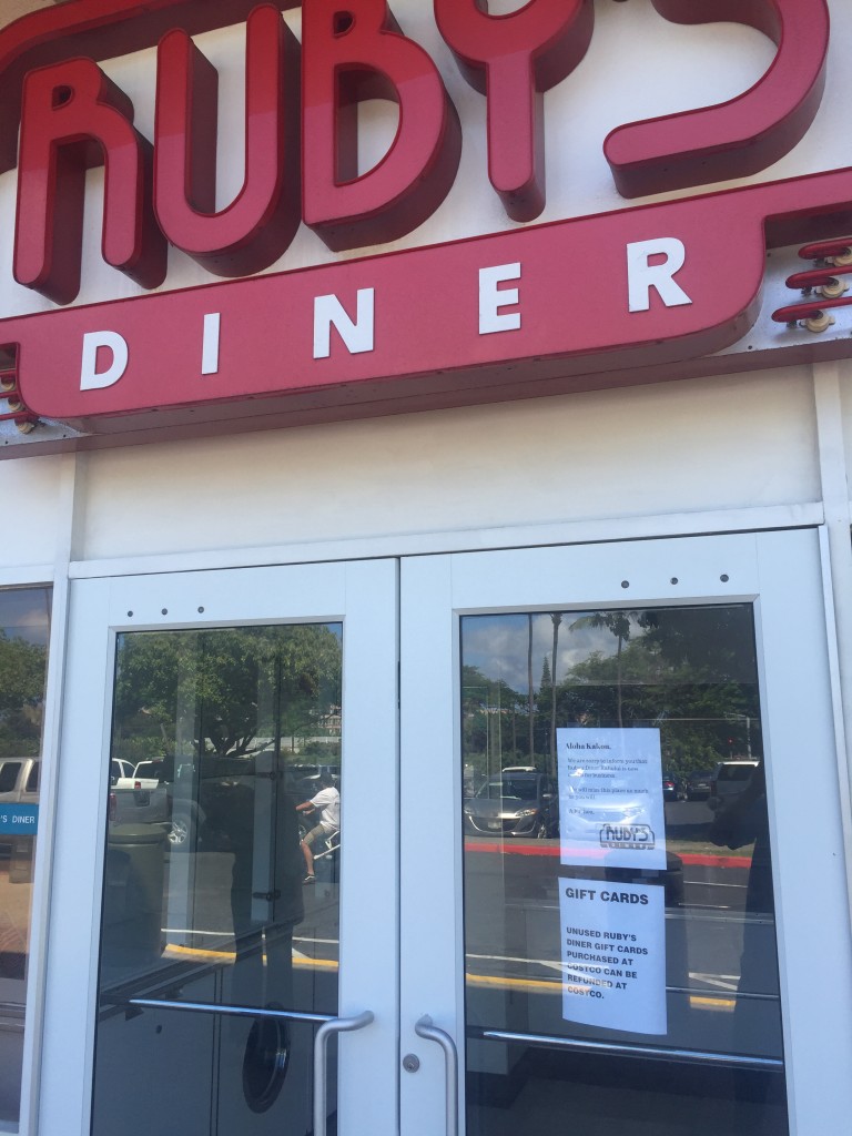 Ruby's Diner at the Queen Kaʻahumanu Shopping Center in Kahului. Photo by Jack Dugan.