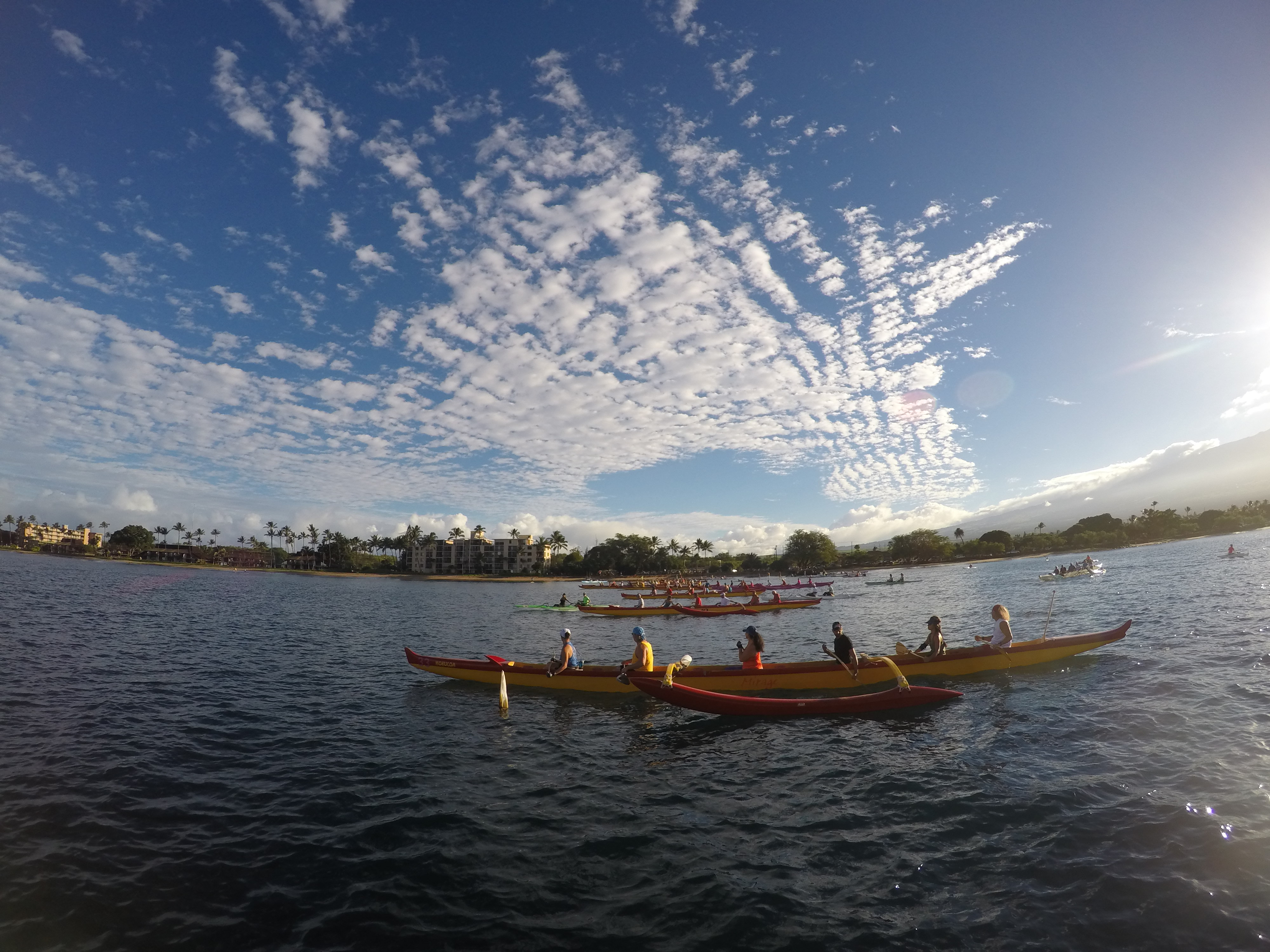 Paddle for Hunger. Photo credit: Hawaiian Paddle Sports.