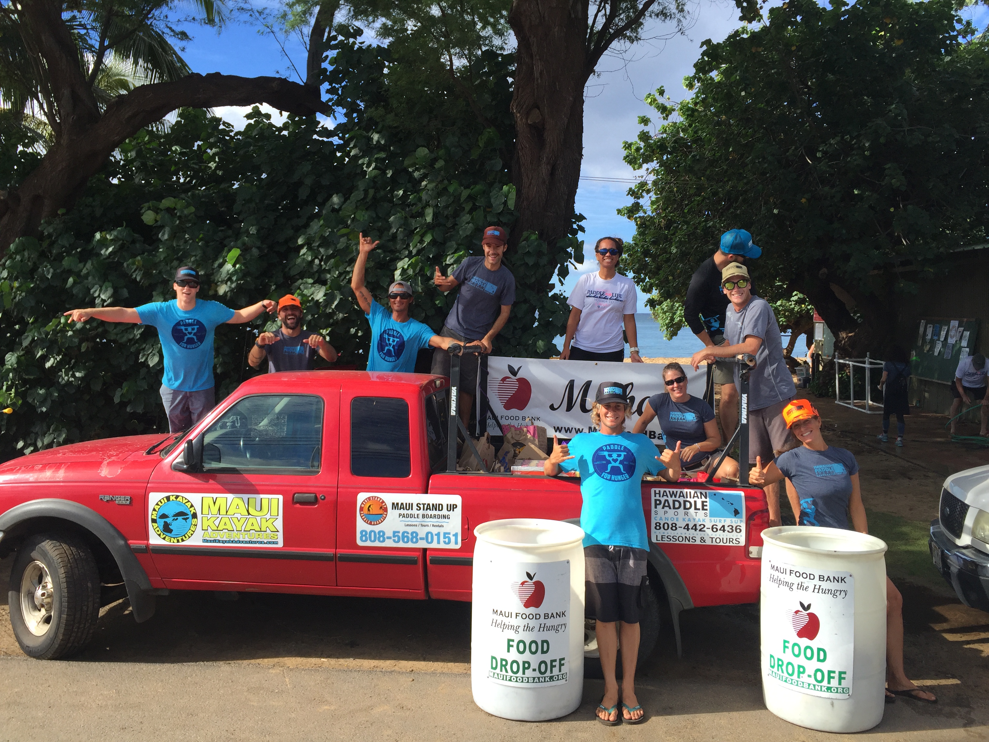 Paddle for Hunger. Photo credit: Hawaiian Paddle Sports.