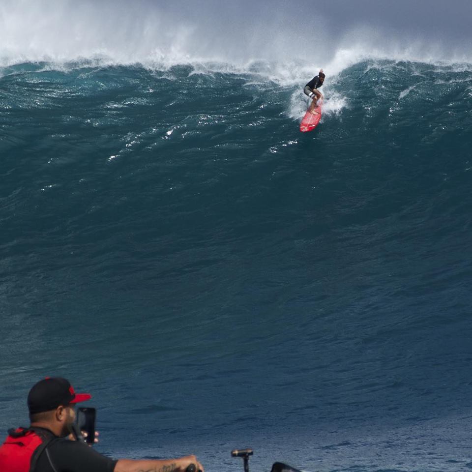 Pe'ahi "Jaws" 2.25.16 / Image: Wangdu Hovey Pe'ahi Surf Media