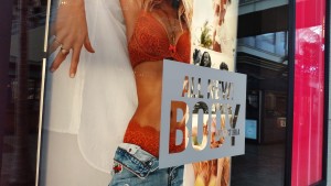 Victoria's Secret, Maui store. Photo by Wendy Osher.