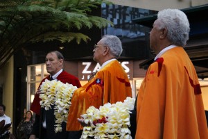ʻAhahui Kaʻahumanu members celebrate the Queen's birthday with protocol assisted by the Royal Order of Kamehameha. Photo by Wendy Osher. (3.18.16)