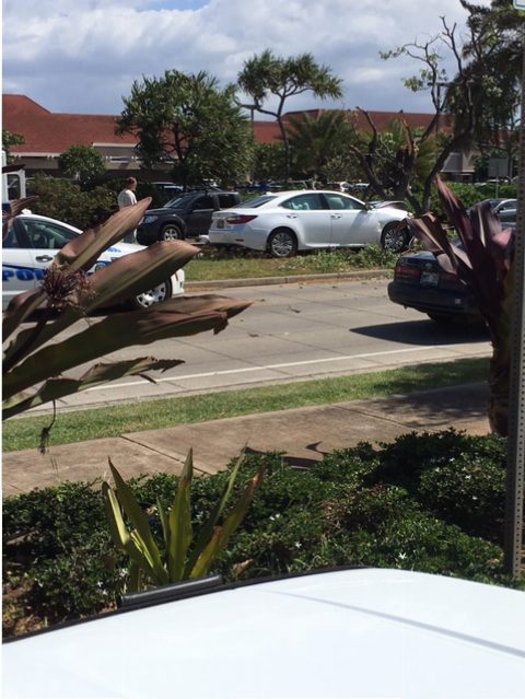 Traffic accident on Kamehameha Avenue. (4.26.16) Photo credit: Kathleen Aitchison