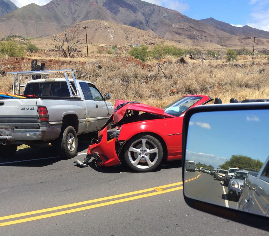 Honoapiʻilani accident, April 18, 2016. Photo credit: Joel B. Tamayo