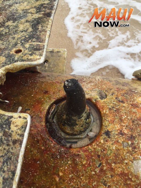Possible Navy object washes ashore at Spreckelsville. 5.9.16. Photo credit: Eric Pung.