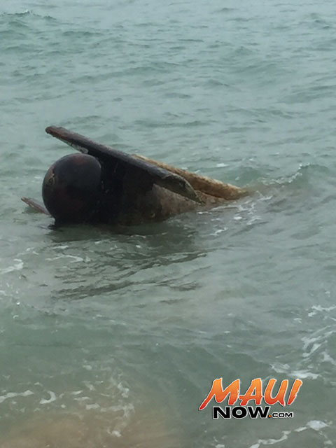 Possible Navy object washes ashore at Spreckelsville. 5.9.16. Photo credit: Eric Pung.