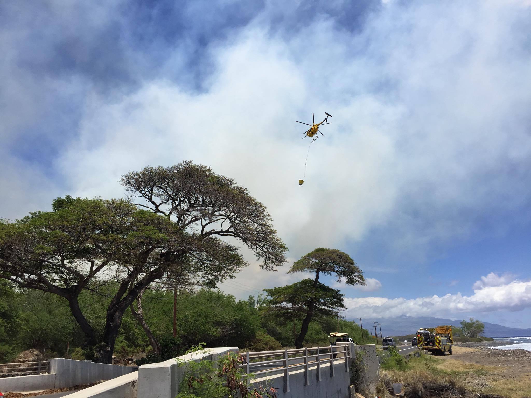 Ukumehame brush fire (6.22.16). Photo credit: Timothy Lara.