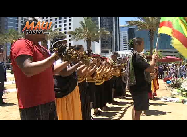 Lei of Aloha. Image credit: WFTV.com. Photographers: Dave Ater and Carl Hargrove.