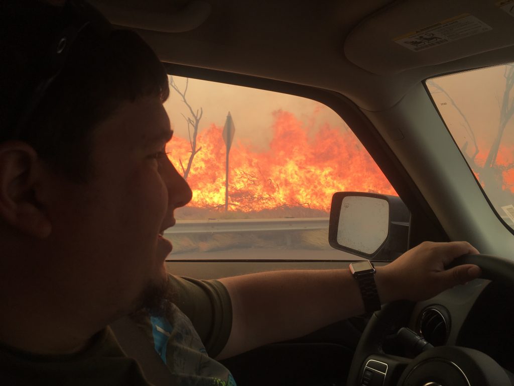 Māʻalaea fire 7.2.16. Photo credit: Nicole Rosa.