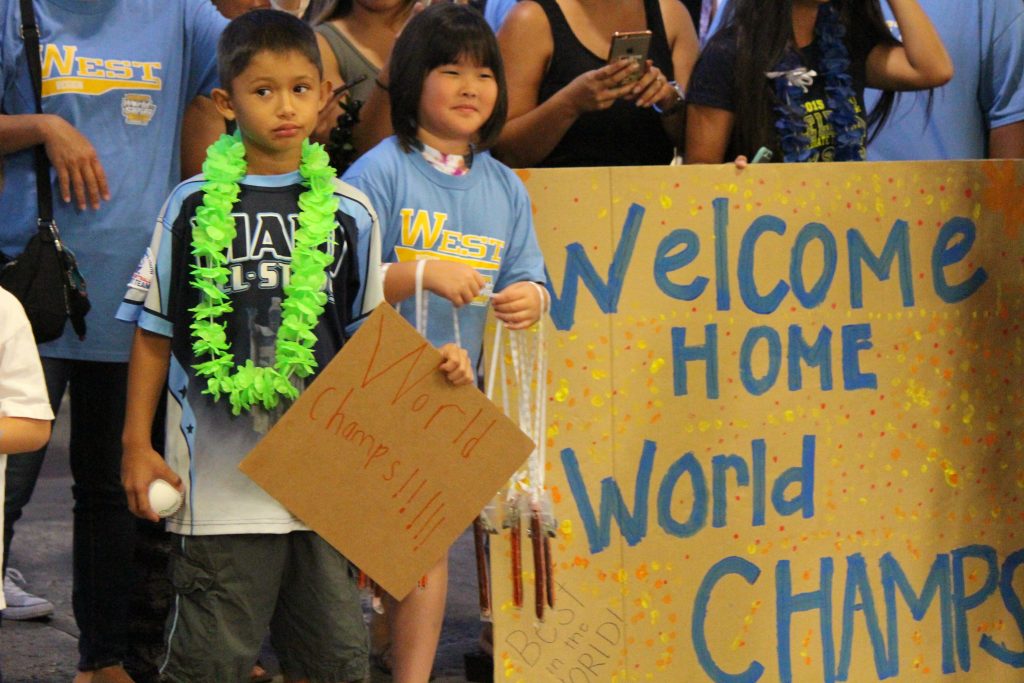 Central Maui Little League All-Stars, homecoming celebration at Kahului Airport. Photo by Wendy Osher.