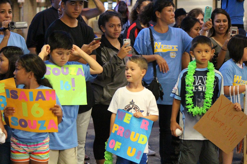 Central Maui Little League All-Stars, homecoming celebration at Kahului Airport. Photo by Wendy Osher.