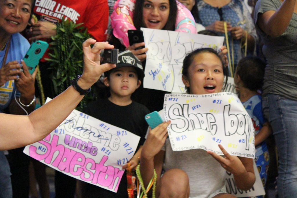 Central Maui Little League All-Stars, homecoming celebration at Kahului Airport. Photo by Wendy Osher.