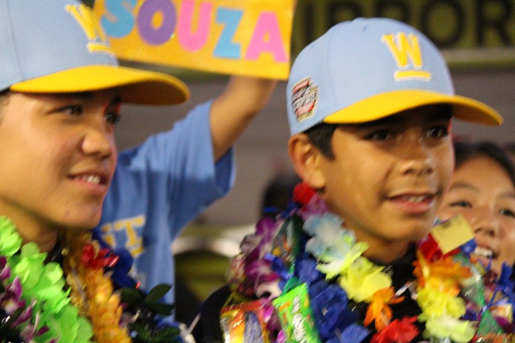 Central Maui Little League All-Stars, homecoming celebration at Kahului Airport. Photo by Wendy Osher.
