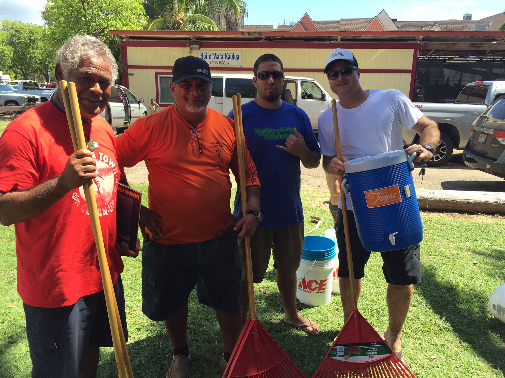 Lahaina Town Clean Up PC: Matt Lane