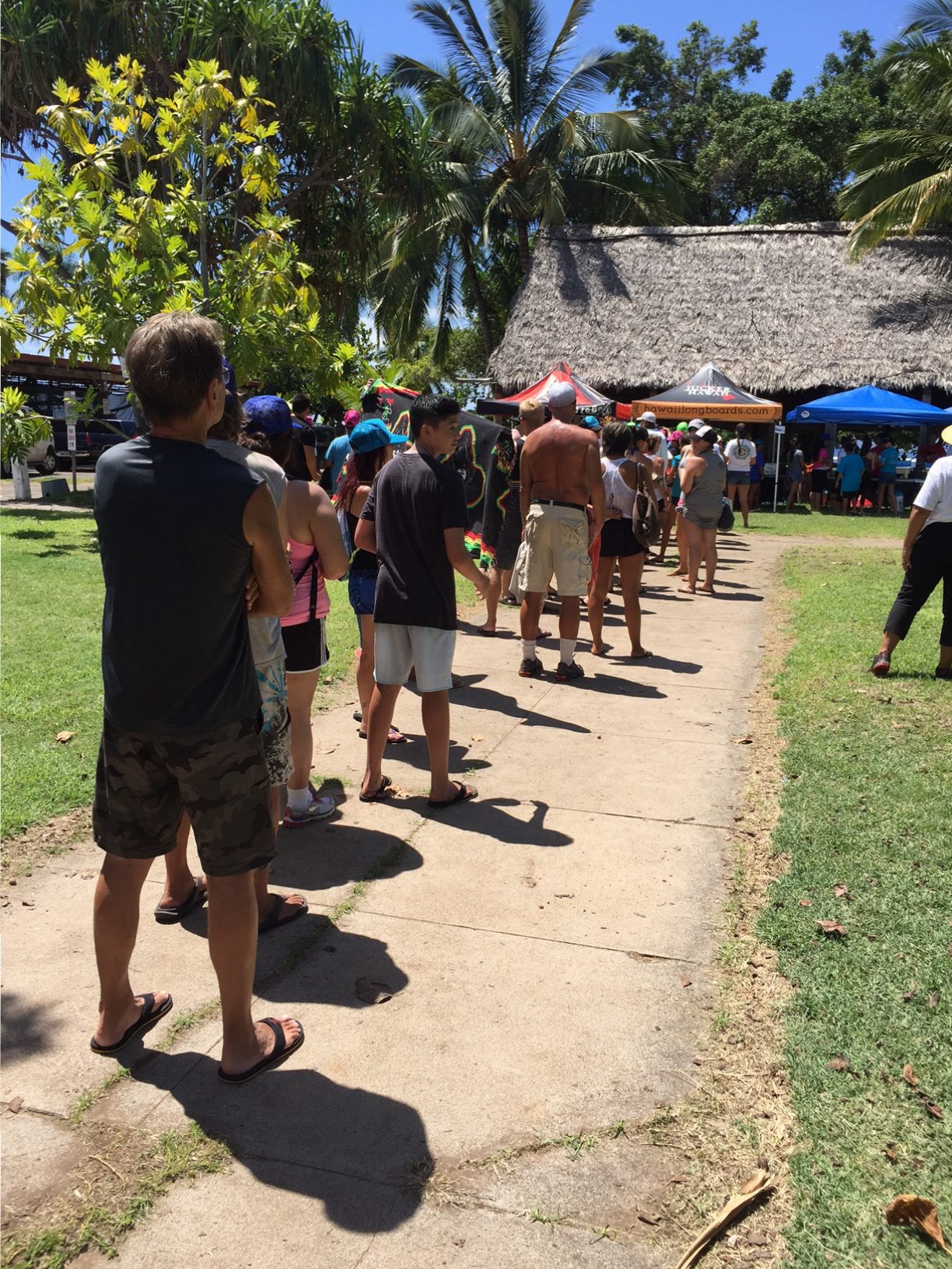 Lahaina Town Clean Up PC: Matt Lane