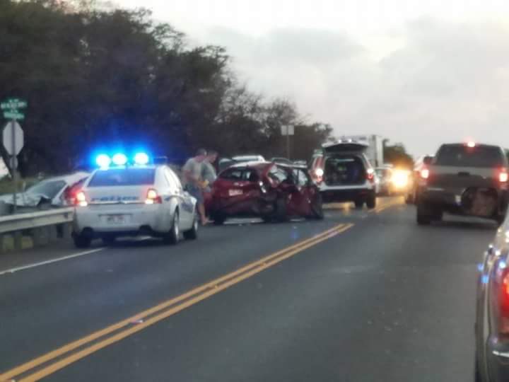 Honoapiʻilani Hwy (30) at Mile 7. 10.11.16, PC: Sherrell Romero