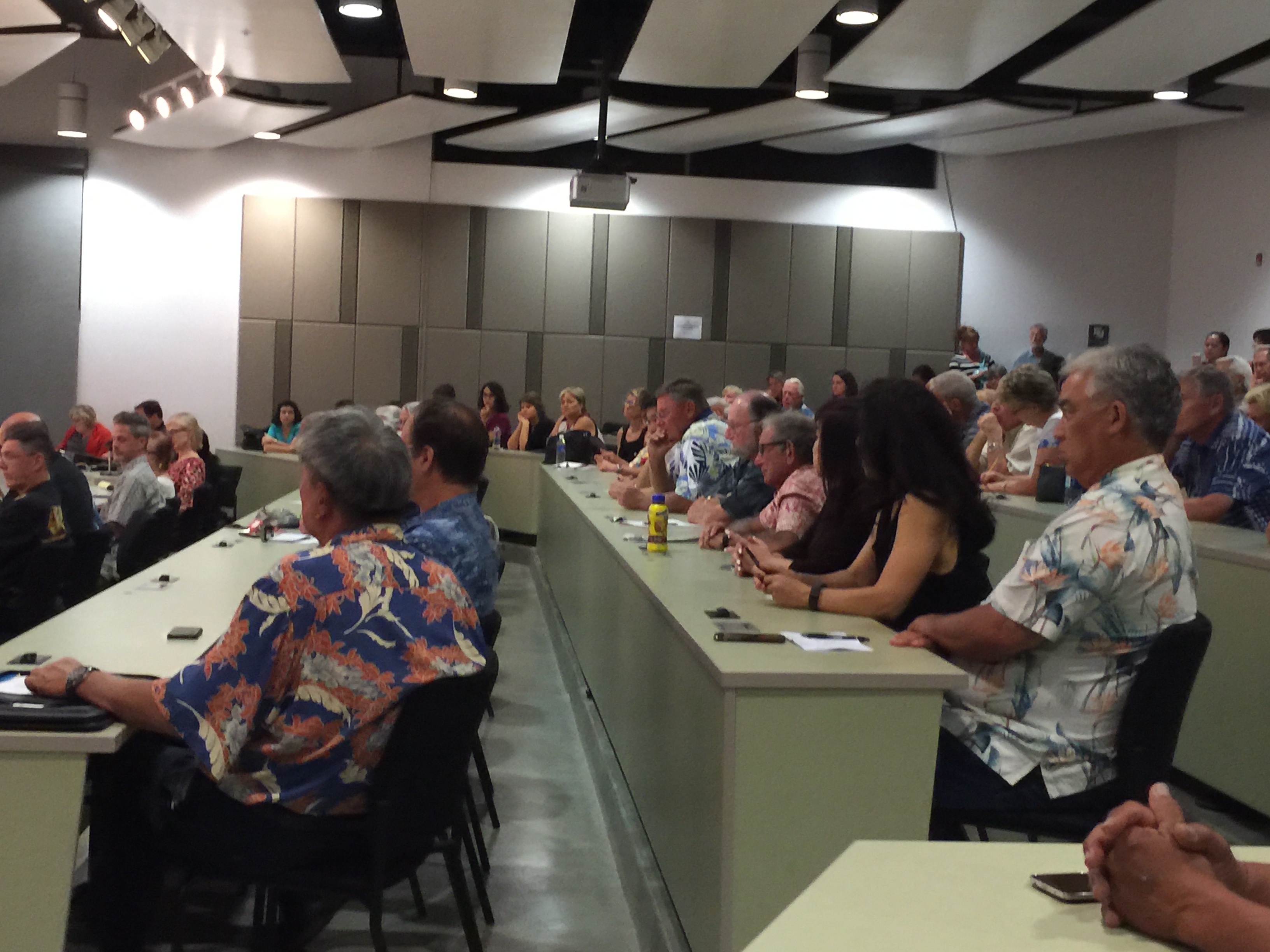 Informational briefing on the status of health care on Maui, 10.17.16. Photo credit: Kanoa Leahey.