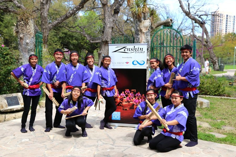 Zenshin Daiko (2015), courtesy photo. On November 5 is Jazz Maui’s 2016 East Meets West Festival concert, showcasing of some of Hawai‘i’s best jazz musicians along with highly talented Maui orchestras and student musical groups. Award-winning trumpet soloist, band leader and recording artist, DeShannon Higa is the featured performer and conductor of a jazz/improv workshop.