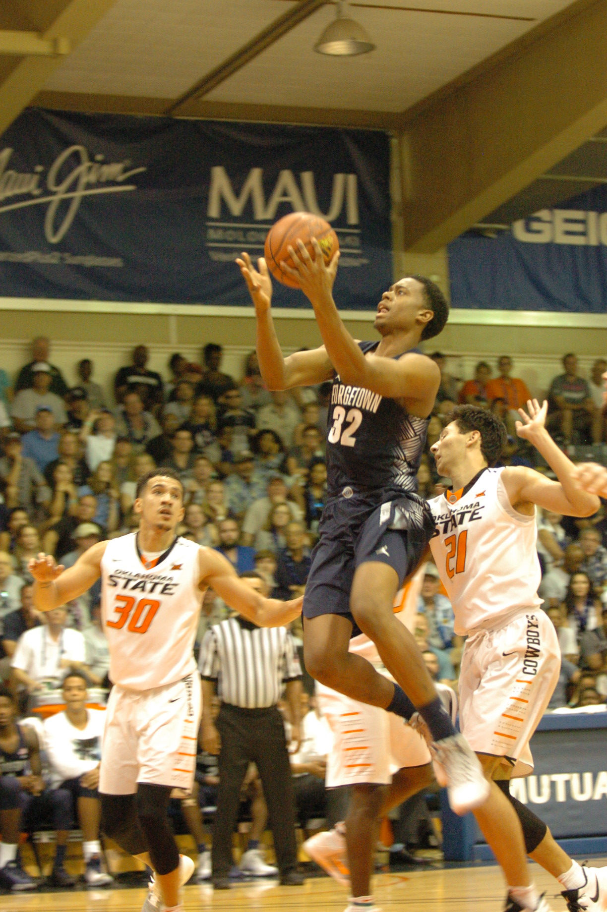 GU #32 Kaleb Johnson. GU vs OSU. PC: Joel B. Tamayo