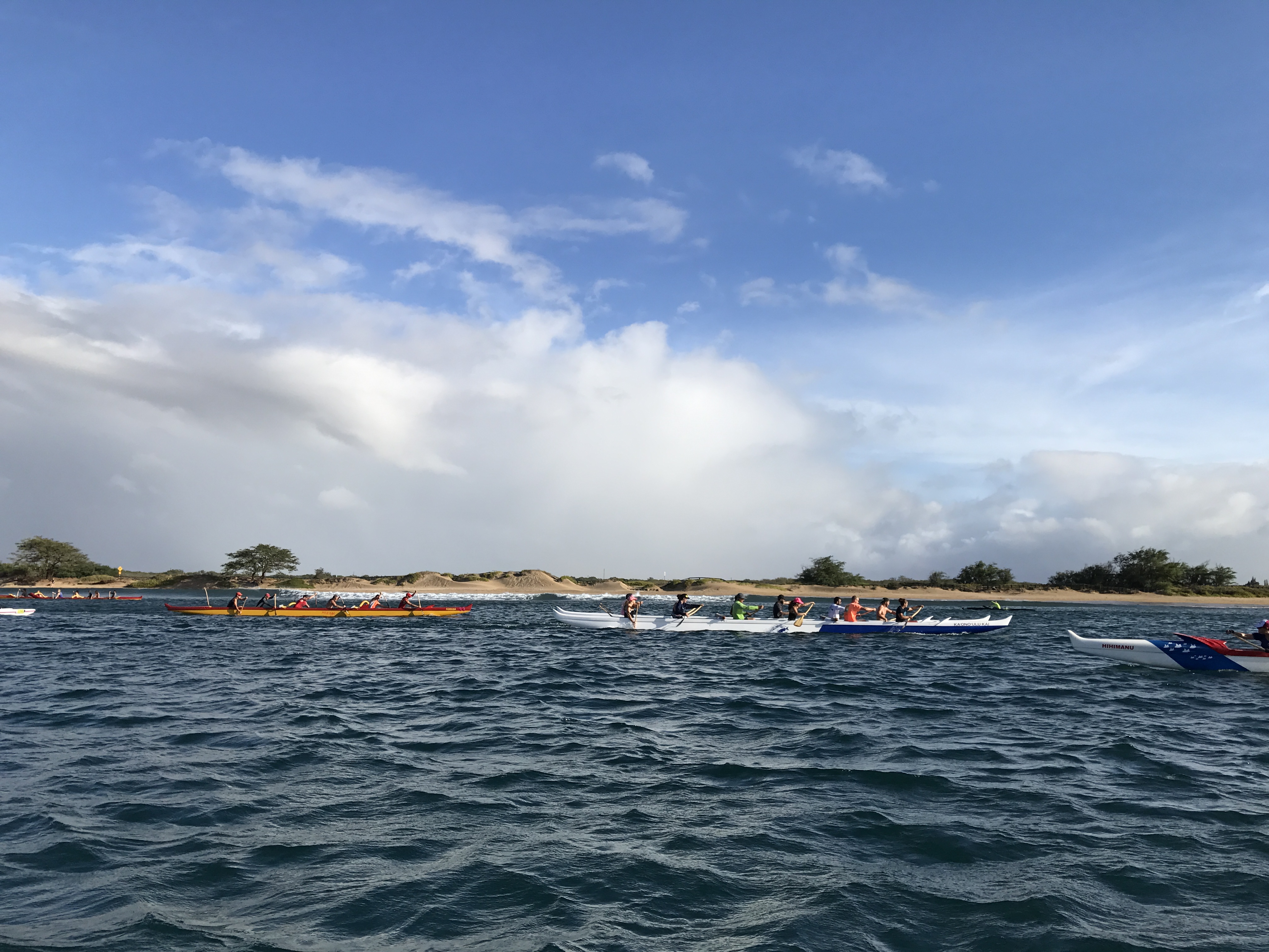 Paddle for Hunger 2016. PC: Hawaiian Paddle Sports