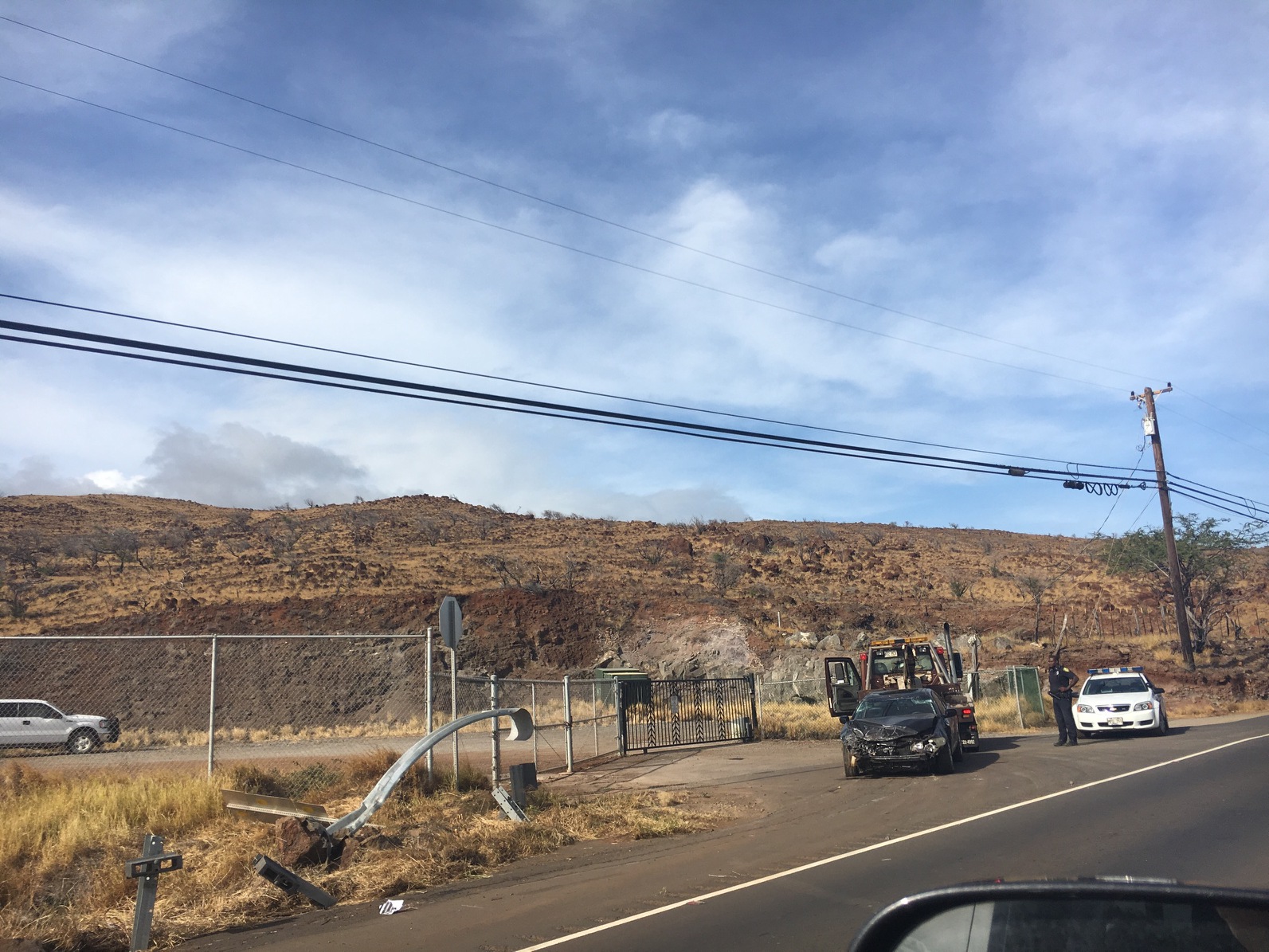 Vehicle accident, Honoapiʻilani Hwy, 2:07 p.m. 11.23.16. PC: Malika Dudley