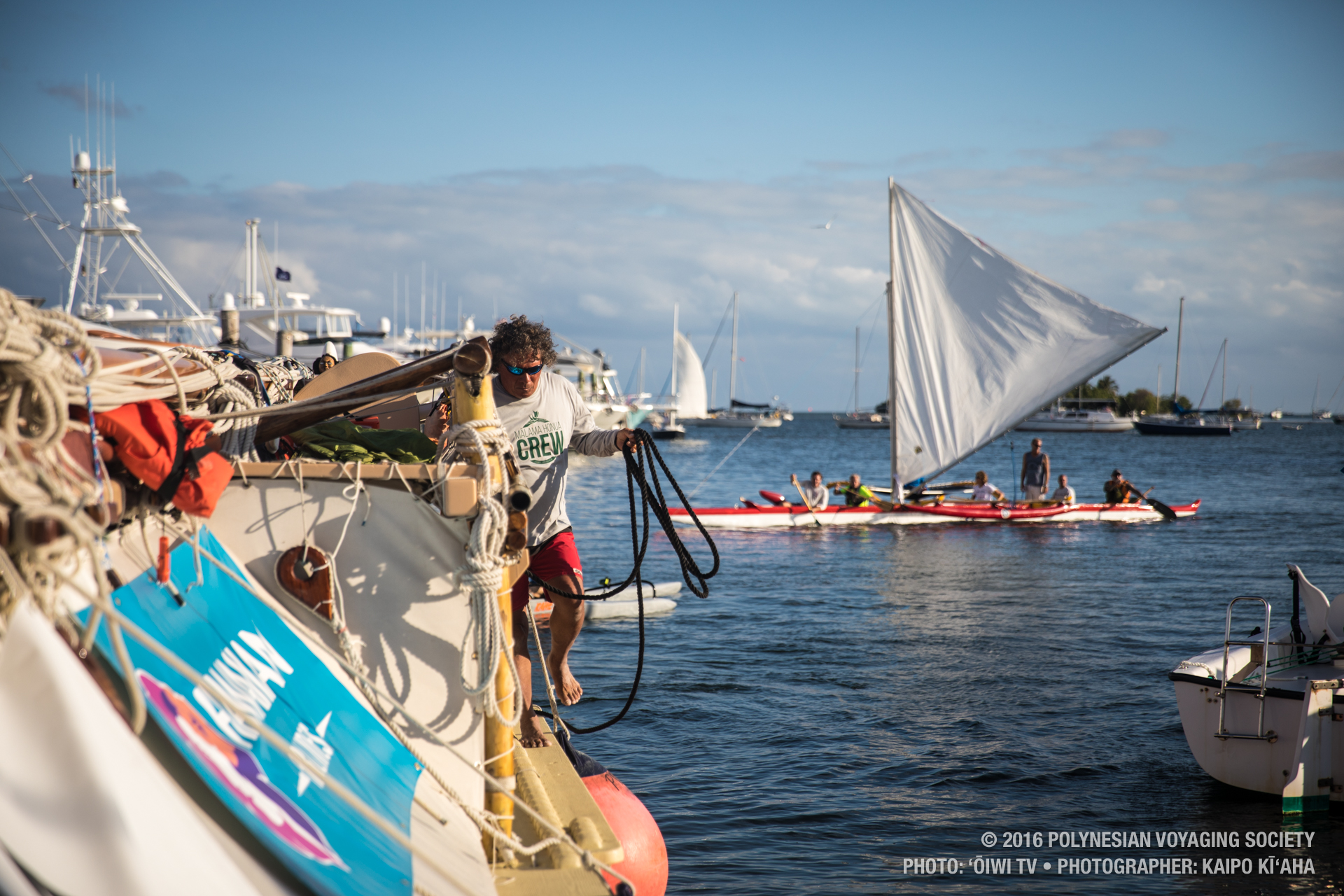 Keala Kai working on the stern line. PC: ʻŌiwi TV/Kaipo Kīʻaha/2016 Polynesian Voyaging Society.