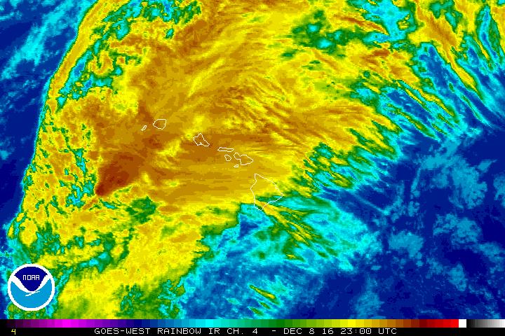 Satellite imagery 2300 UTC, 12.08.16. PC: NWS/NOAA
