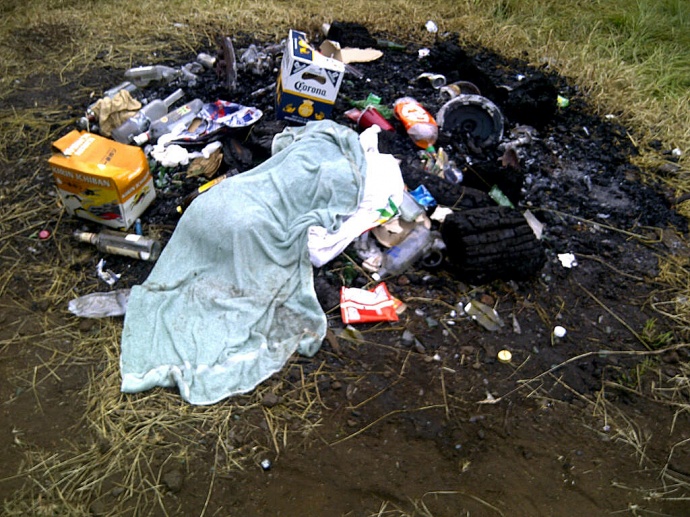 Parties, Dumping at Maui Forest Fuels Frustrations Maui Now