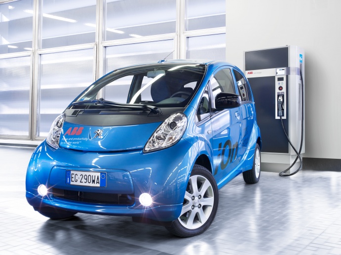 Maui Electric in Partnership to Provide EV Charging Stations Maui Now