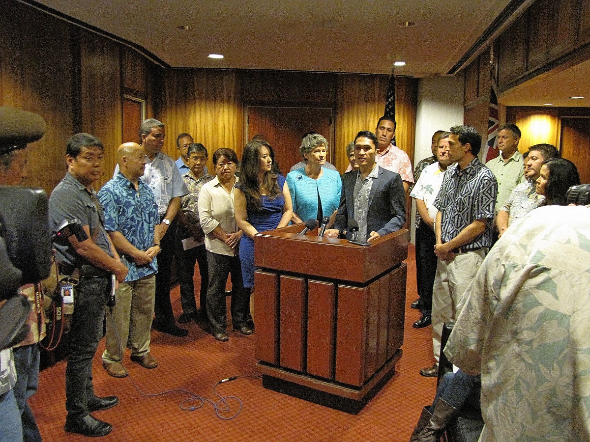 Hawaiʻi Lawmakers Urge Exploration of Publicly Owned Utilities Maui