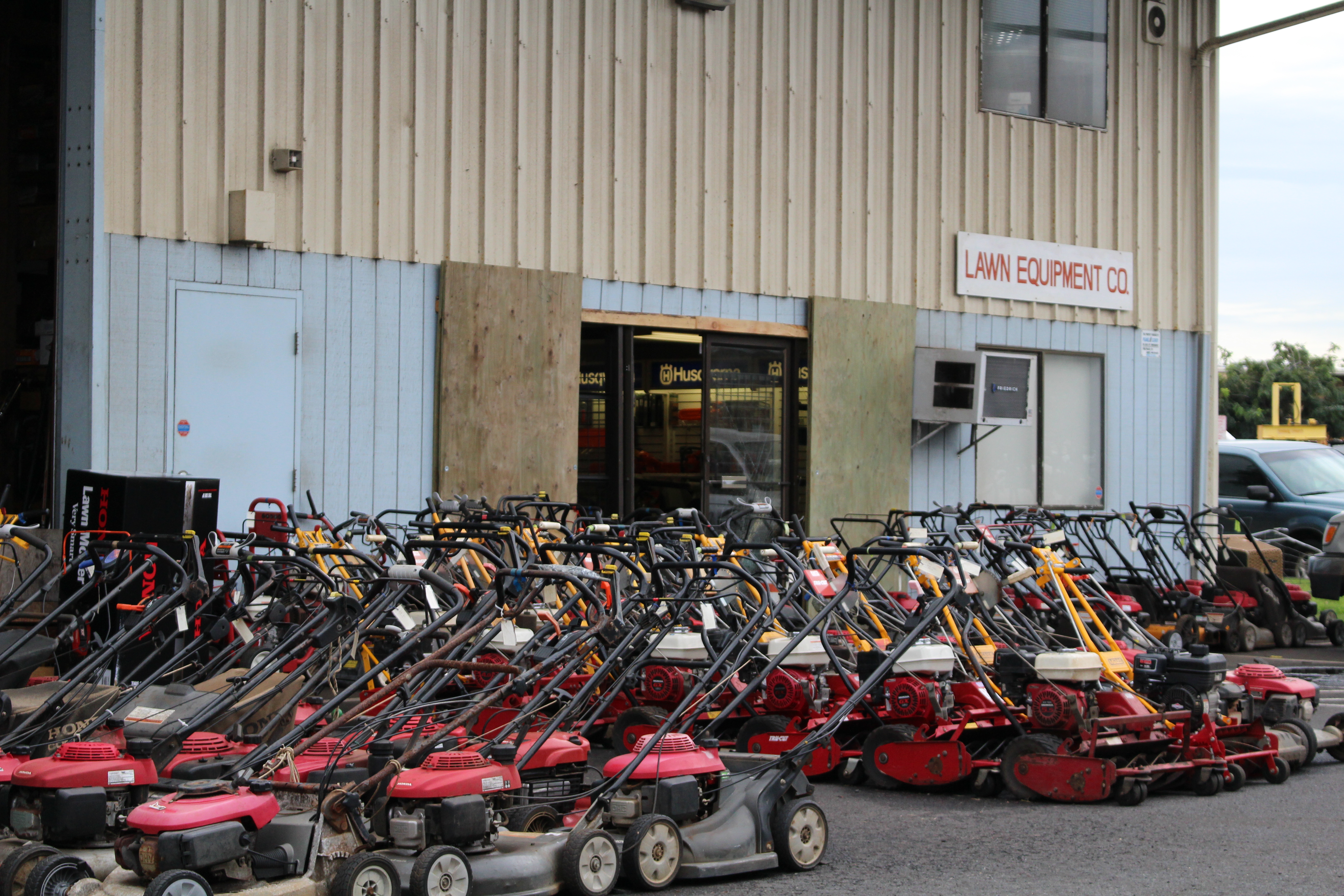 Weekend Burglary at Lawn Equipment Under Investigation Maui Now