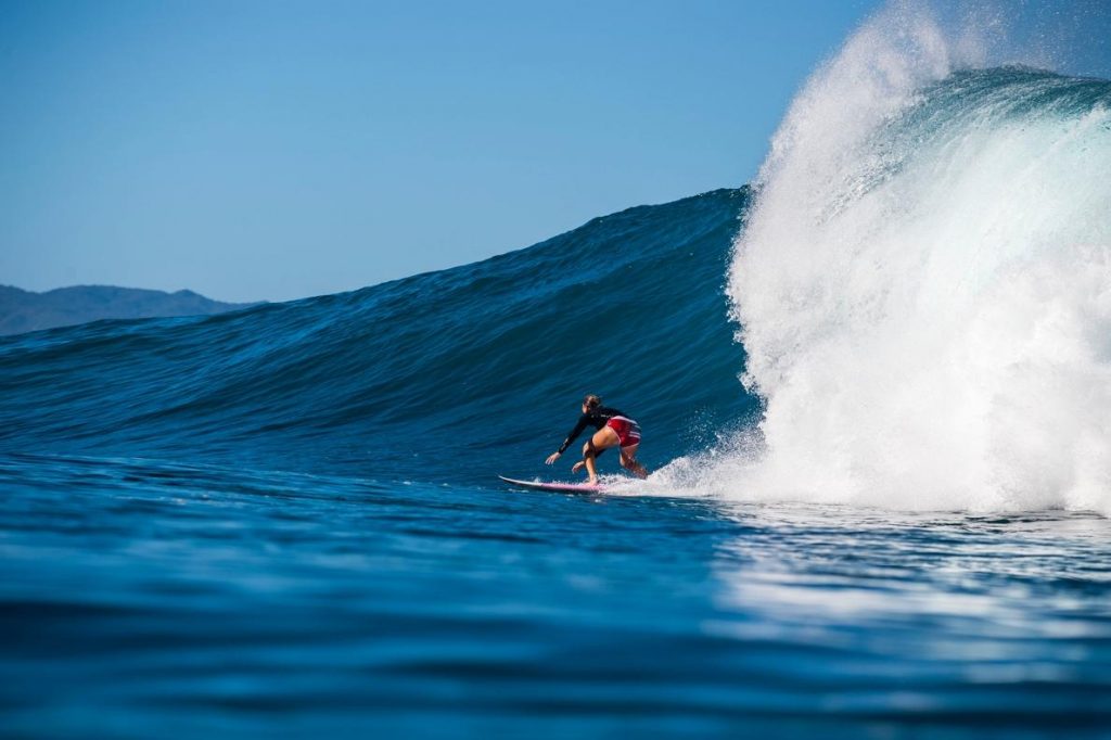 wsl vans triple crown