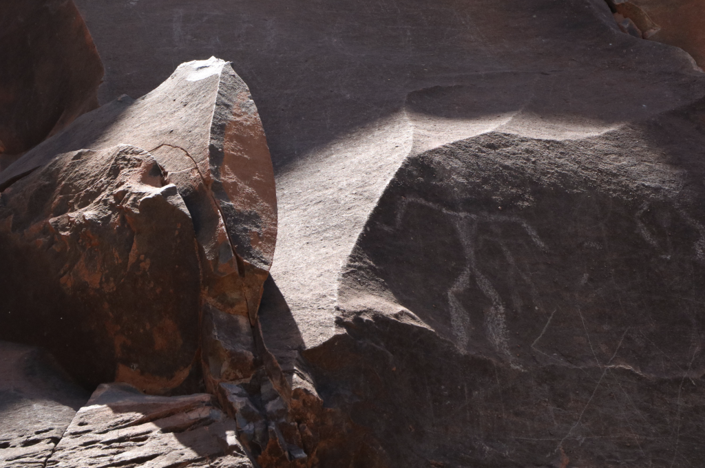 Olowalu Petroglyphs Vandalized, Paintball Markings Left Across Cliff Face Maui Now