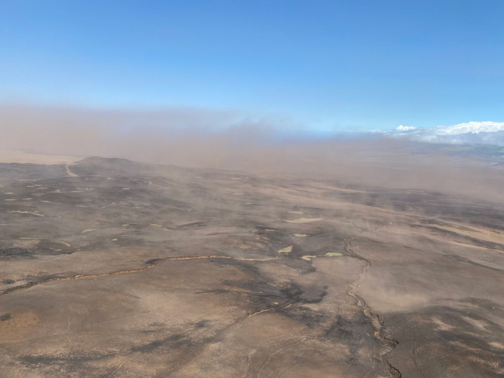 DLNR Mana Road Fire Fight was a Community Effort Maui Now