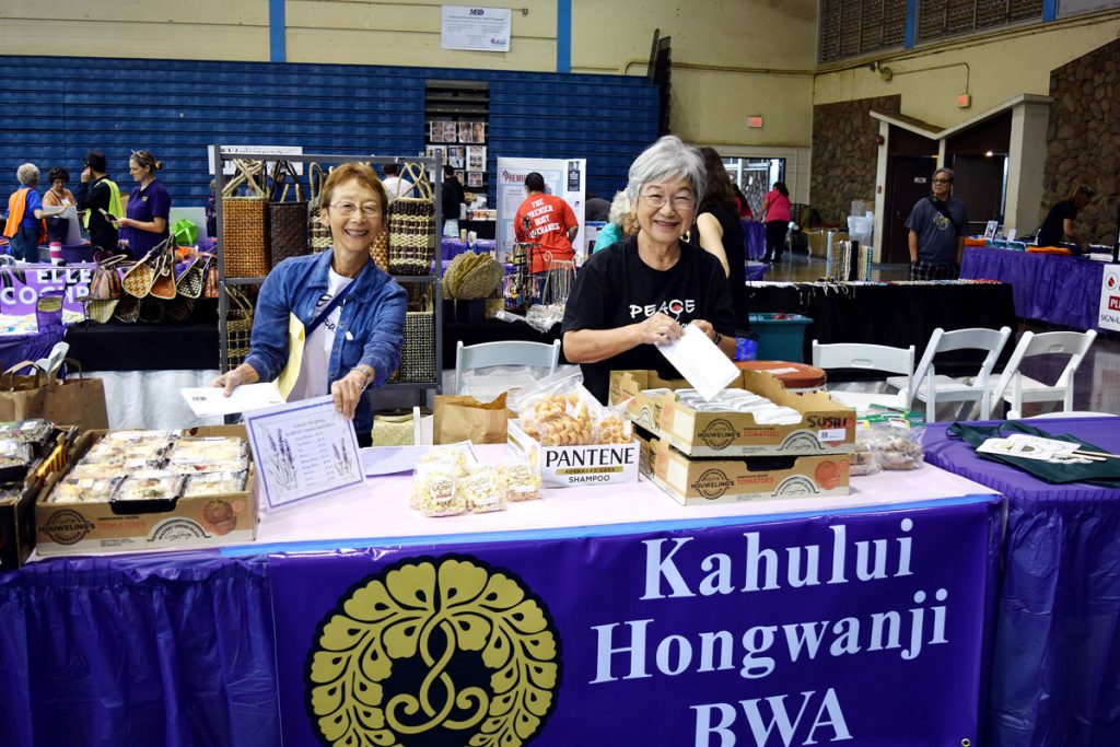 More than 100 vendors and candidates host tables at Senior Fair, Oct